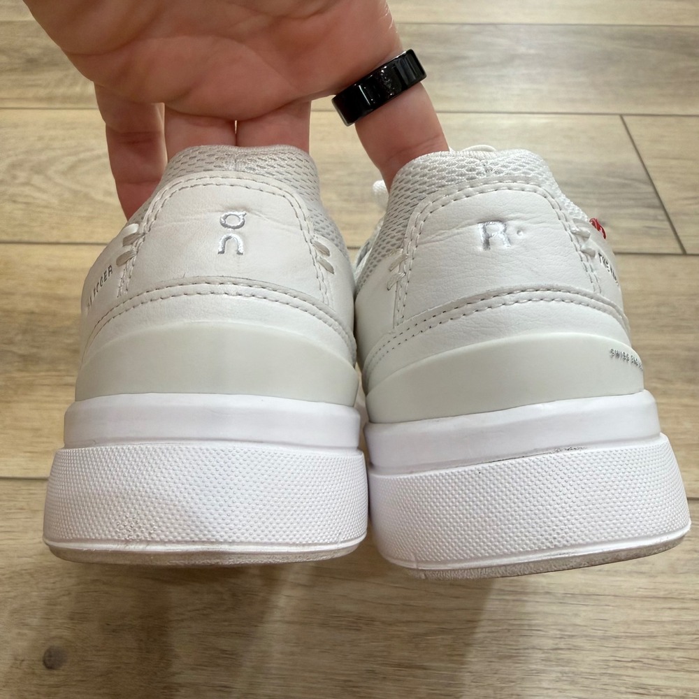 On Cloud Running THE ROGER Advantage White Vegan Work Sneakers Shoes Womens 6.5 - Picture 6 of 11
